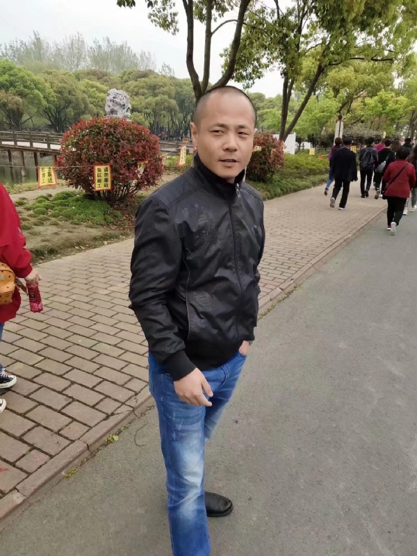 傻子的第一张照片--常州相亲服务中心