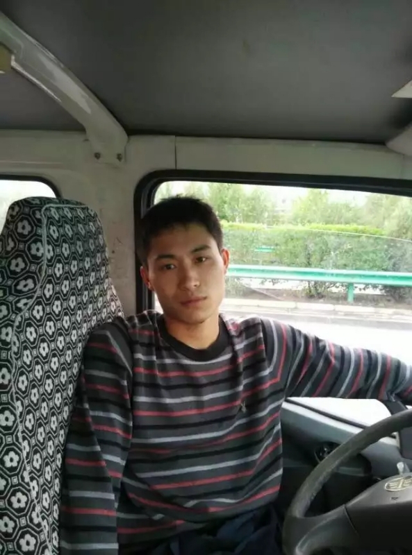 桦树林的第一张照片--常州相亲服务中心