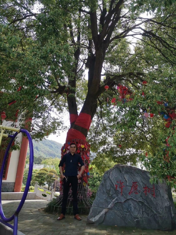 霸气的第一张照片--常州相亲服务中心