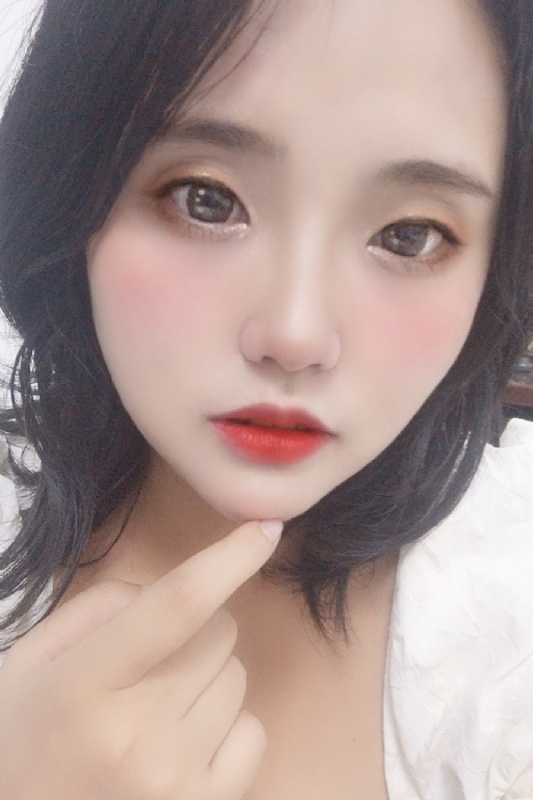 妮妮的第一张照片--常州相亲服务中心