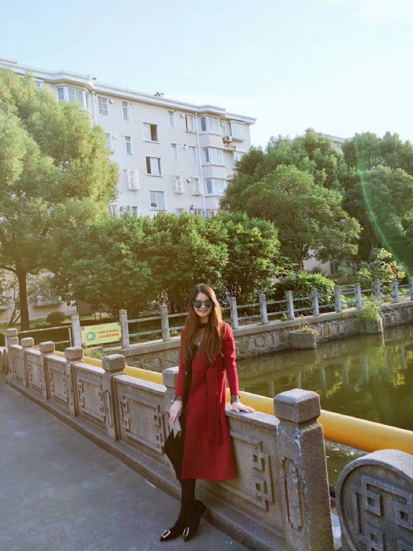 yaya的第一张照片--常州相亲服务中心