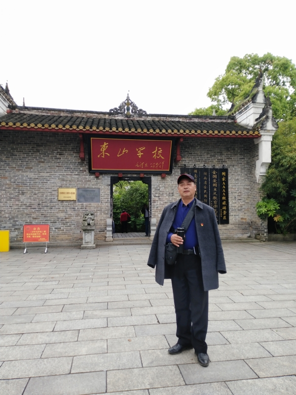 孤独的老帅的第二张照片--常州相亲服务中心