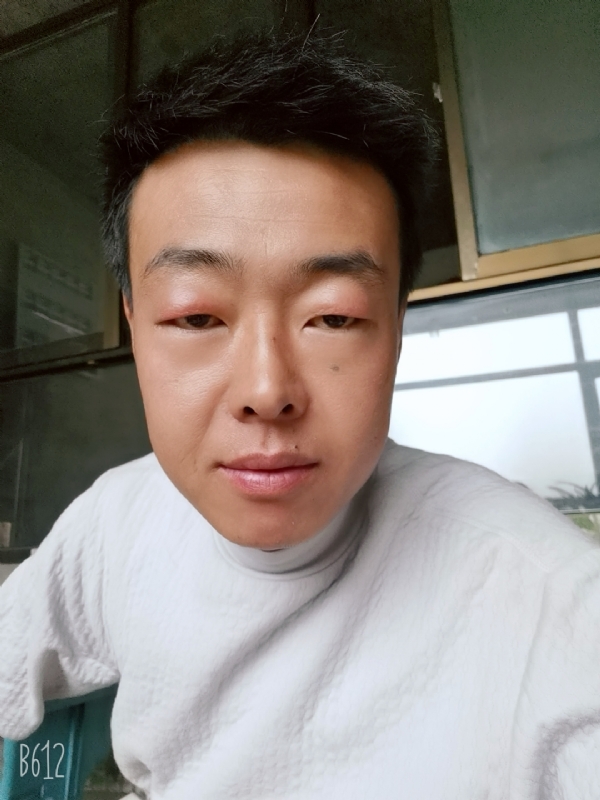 缺爱80后的第一张照片--常州相亲服务中心