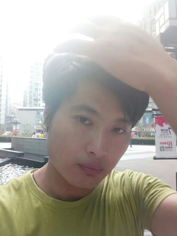 钢铁侠的第一张照片--常州相亲服务中心