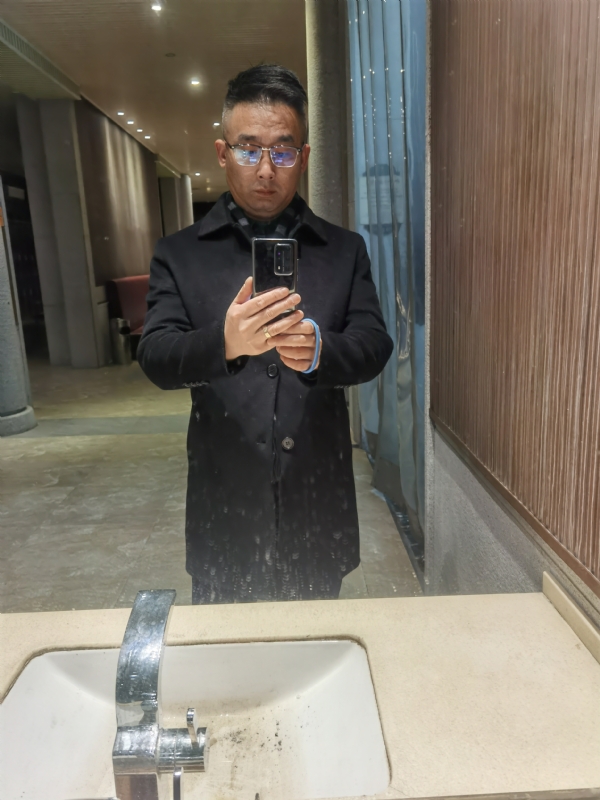 孤独尘埃的第一张照片--常州相亲服务中心