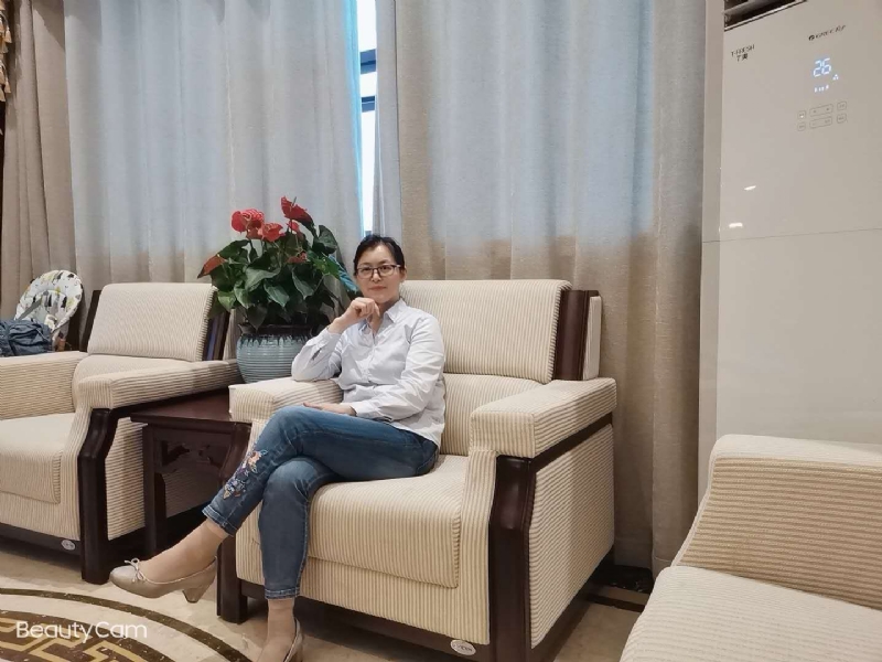 秋水伊人的第一张照片--常州相亲服务中心