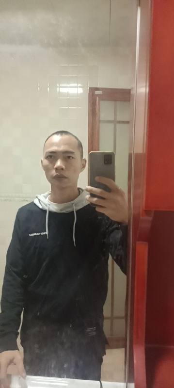 黄钟溢的第一张照片--常州相亲服务中心