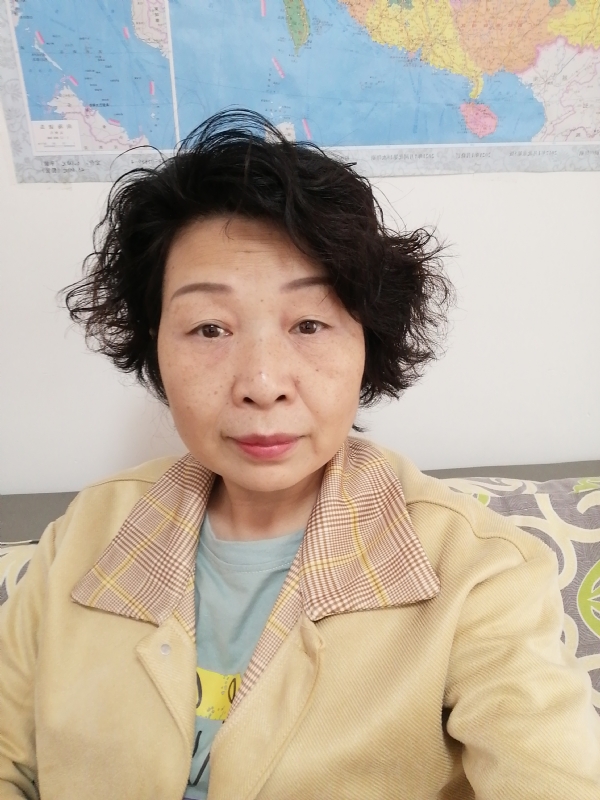 香水百合的第一张照片--常州相亲服务中心