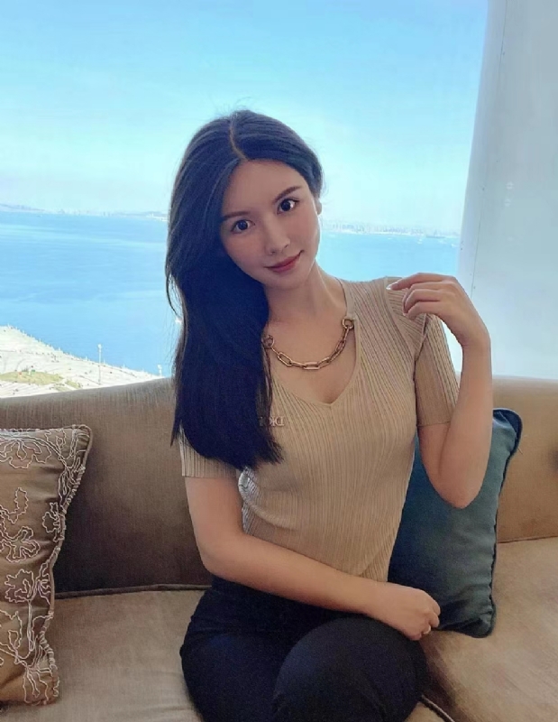 李芷晴的第一张照片--常州相亲服务中心