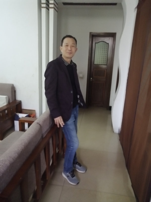 相亲相爱的第二张照片--常州相亲服务中心