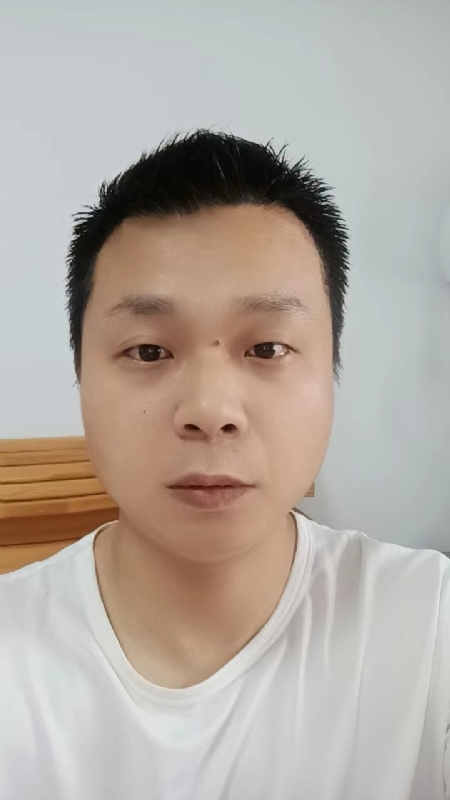 阳光的第一张照片--常州相亲服务中心