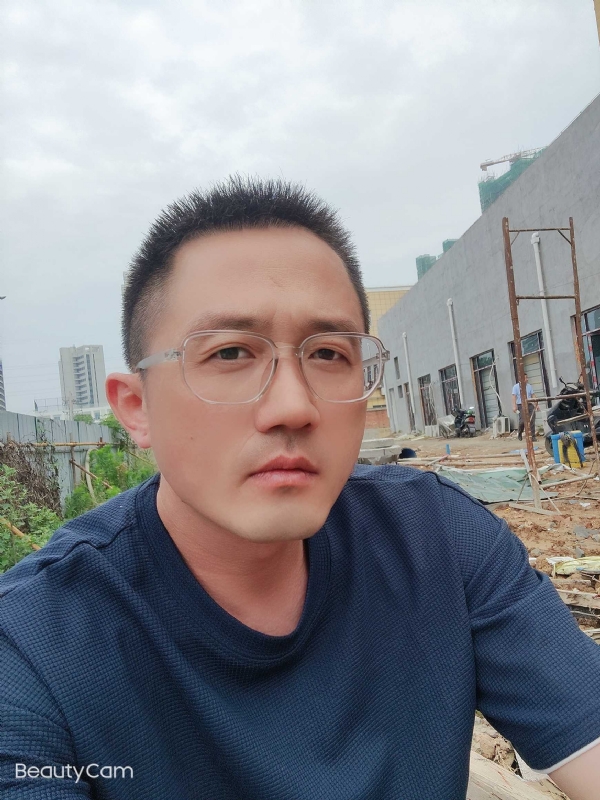 清风烈酒的第二张照片--常州相亲服务中心