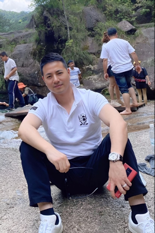 勿忘初心的第三张照片--常州相亲服务中心