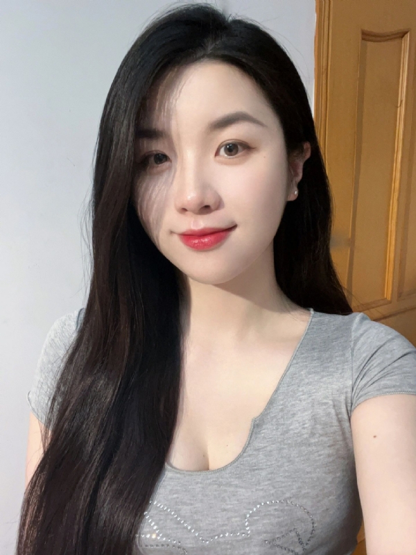 乔乔在寻爱的第二张照片--常州相亲服务中心