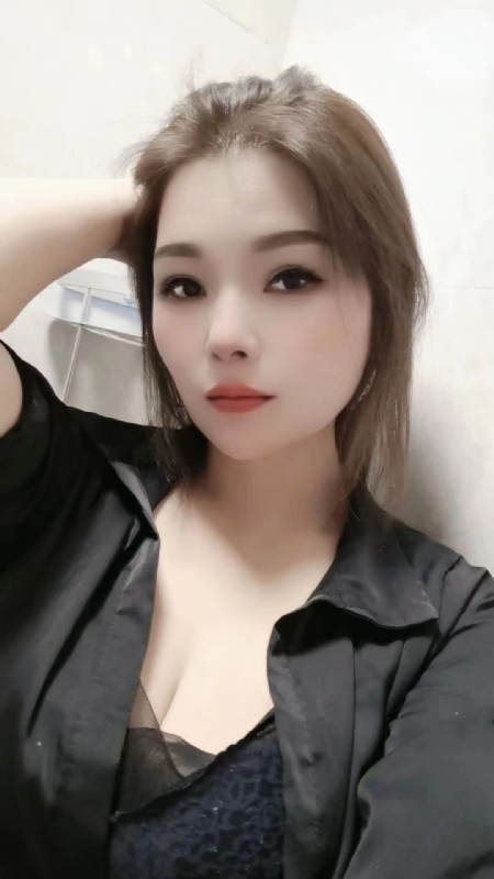 爱笑的女孩的第二张照片--常州相亲服务中心