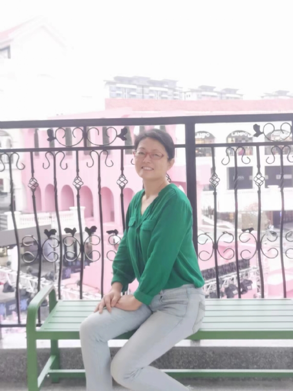 丽华的第六张照片--常州相亲服务中心