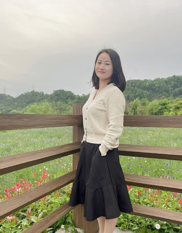 琴儿的第一张照片--常州相亲服务中心