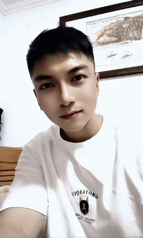 正直的火焰的第一张照片--常州相亲服务中心