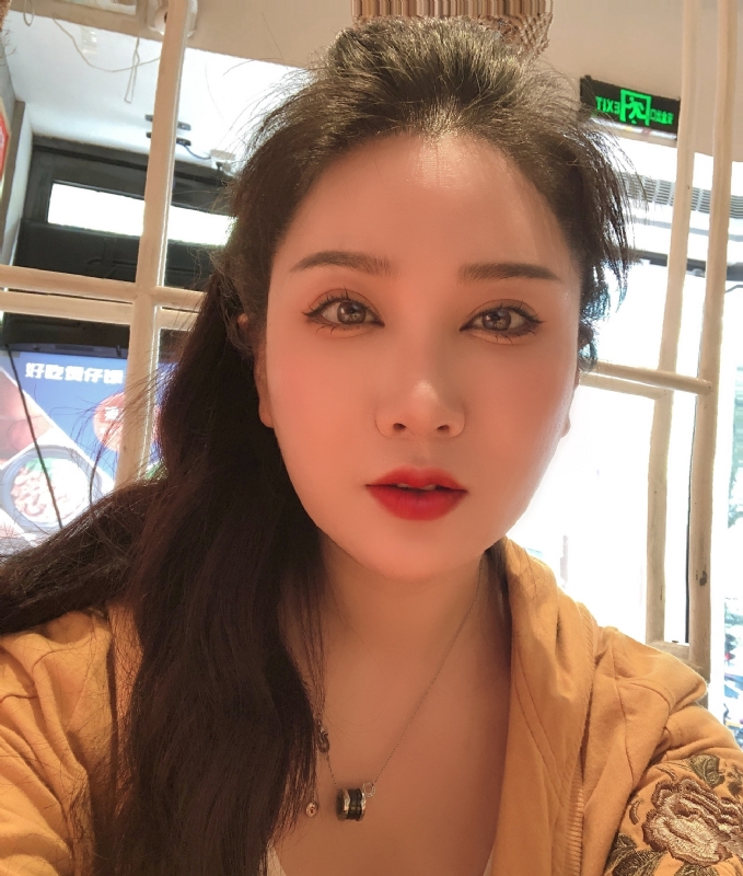 琳达的第二张照片--常州相亲服务中心