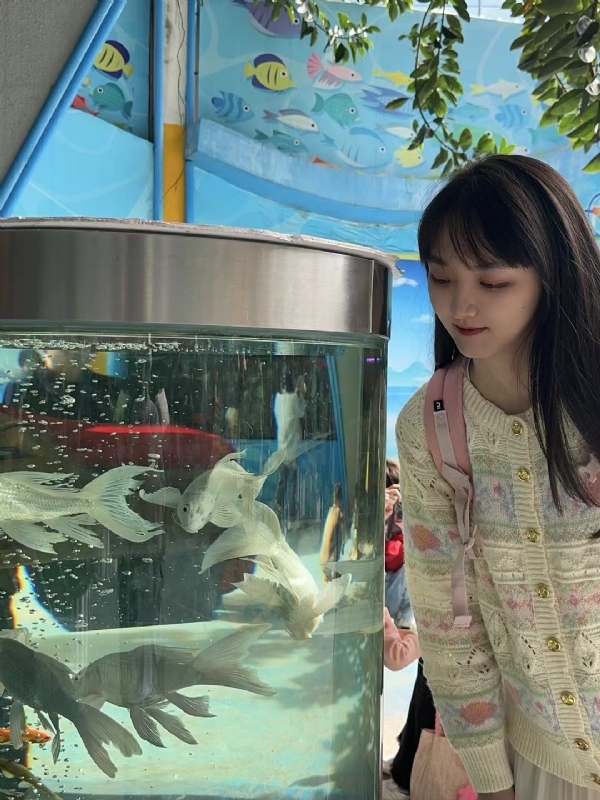 yiyi的第一张照片--常州相亲服务中心