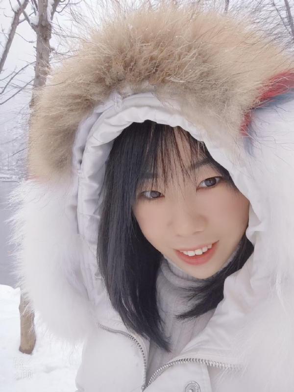 93年女会计的第一张照片--常州相亲服务中心