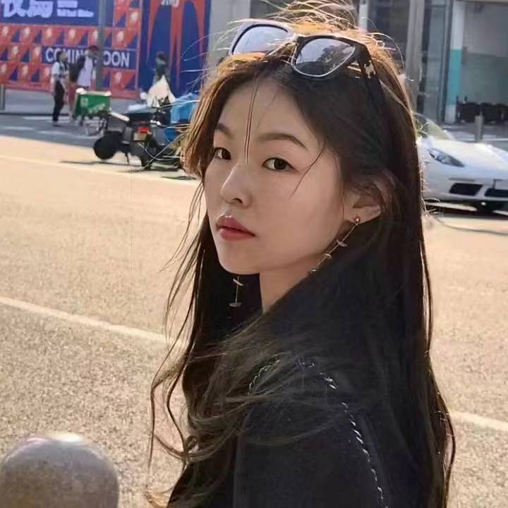 依依姐的第一张照片--常州相亲服务中心