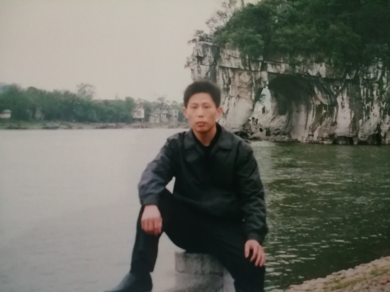 庸人自扰的第一张照片--常州相亲服务中心