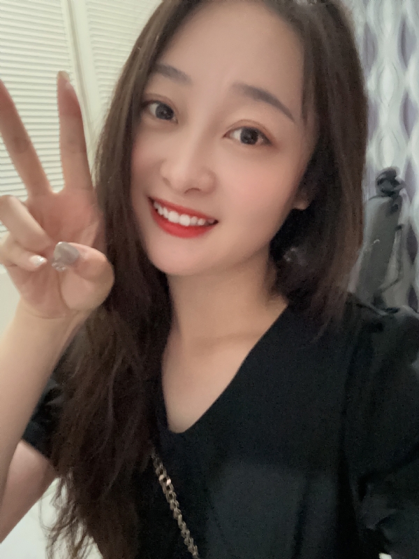 草莓的第一张照片--常州相亲服务中心