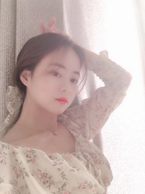 泡芙的第五张照片--常州相亲服务中心