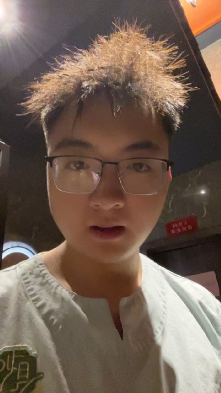 成熟稳重的男士的第一张照片--常州相亲服务中心