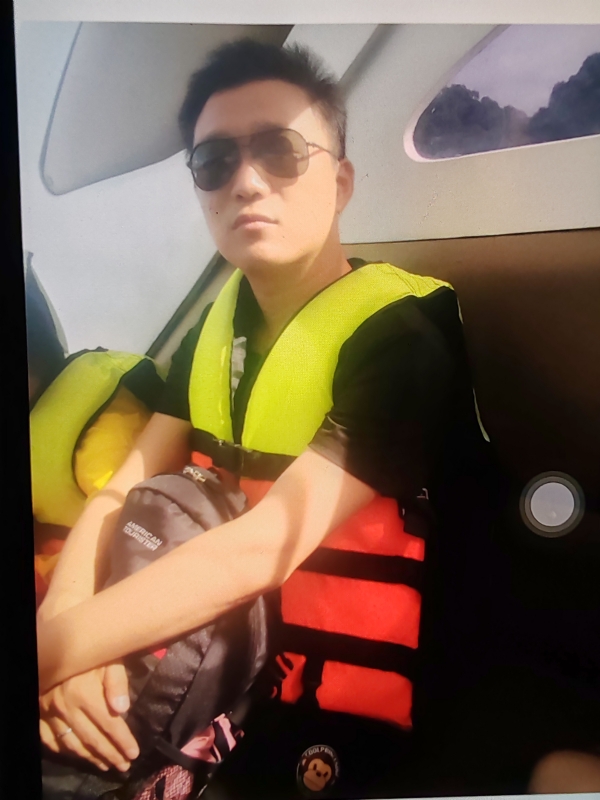 座看烟霞散的第一张照片--常州相亲服务中心