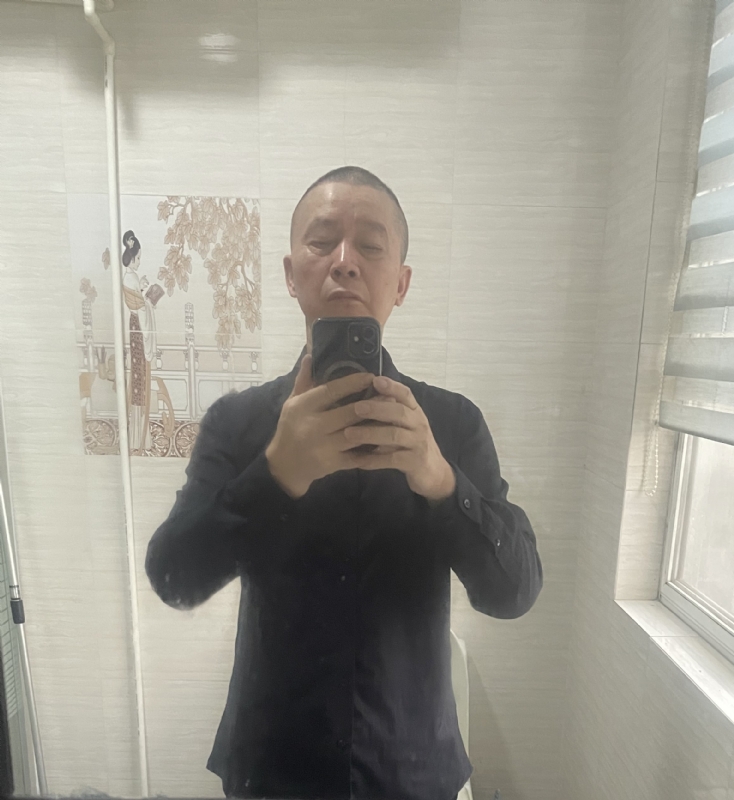 荣哥的第一张照片--常州相亲服务中心