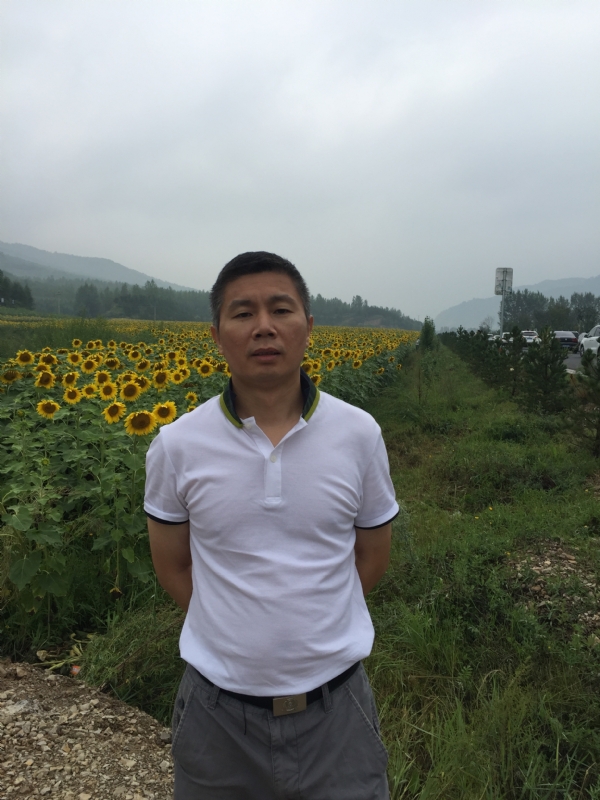 爱拼才会赢的大叔的第三张照片--常州相亲服务中心