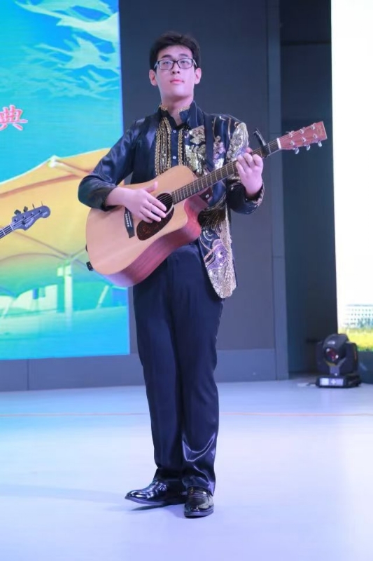 一叶知秋ZG的第一张照片--常州相亲服务中心