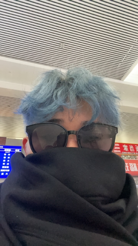 平行线的第一张照片--常州相亲服务中心