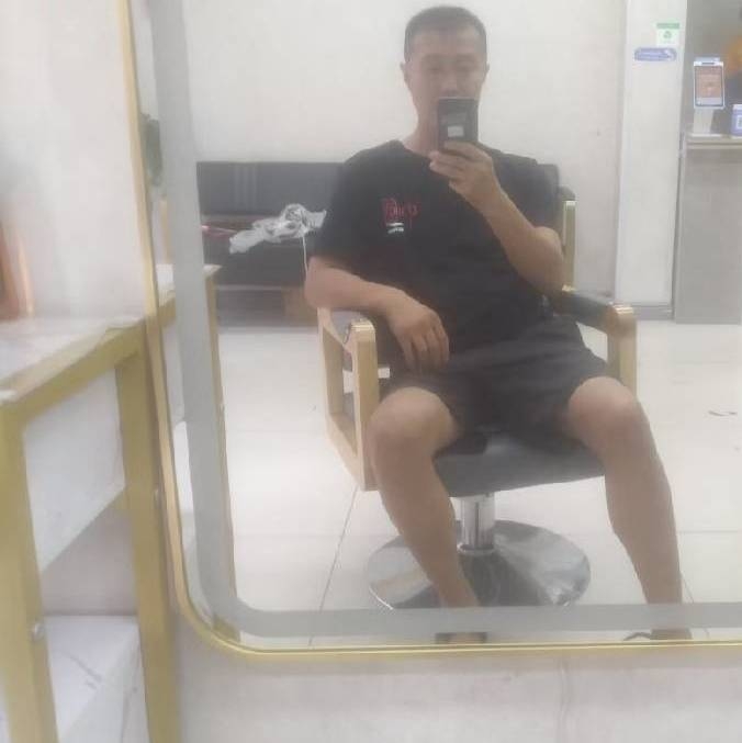 闫杰的第一张照片--常州相亲服务中心