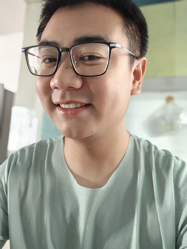 田田向上的第一张照片--常州相亲服务中心