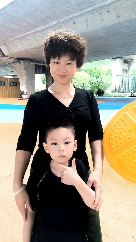 火凤凰的第二张照片--常州相亲服务中心