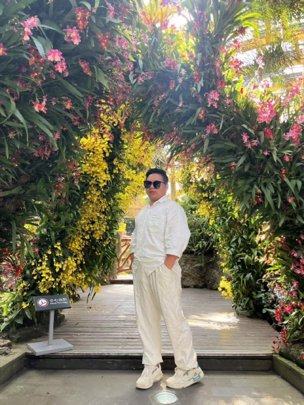 少一点的第一张照片--常州相亲服务中心