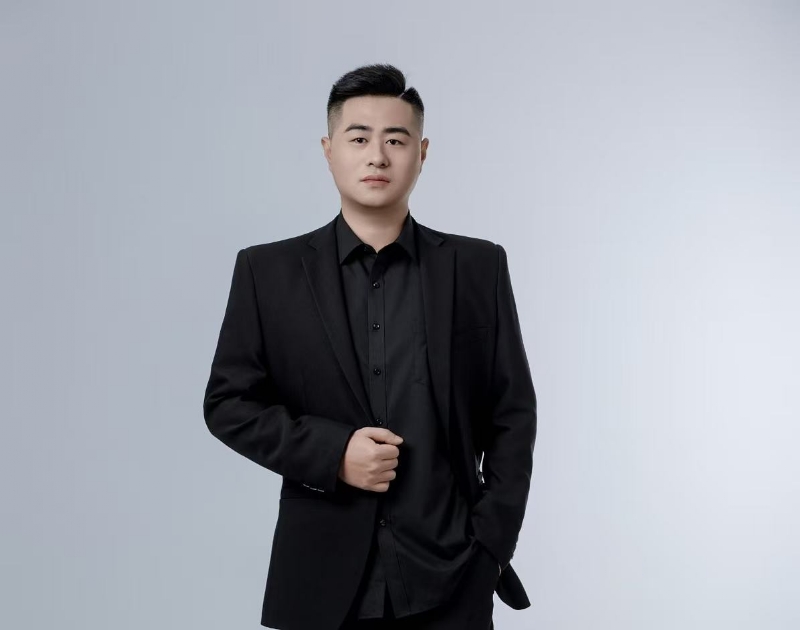 荣泽的第一张照片--常州相亲服务中心