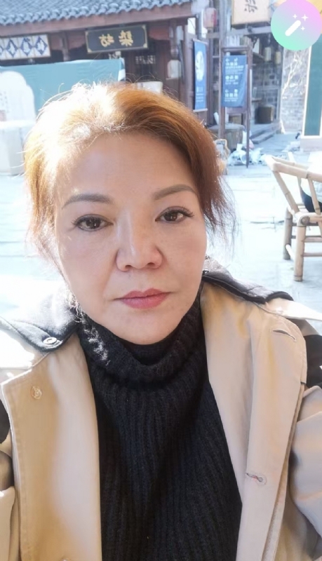 宛霞的第二张照片--常州相亲服务中心