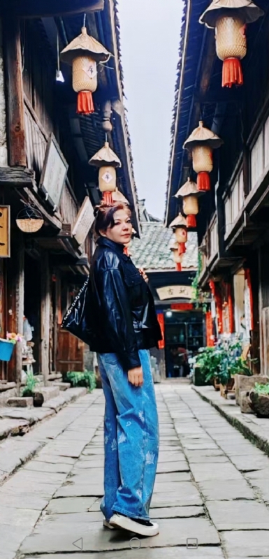 宛霞的第五张照片--常州相亲服务中心