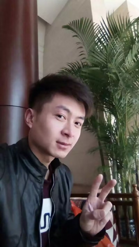 蓝锋的第一张照片--常州相亲服务中心