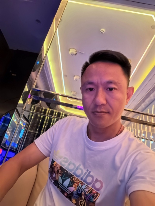 辞岸的第二张照片--常州相亲服务中心