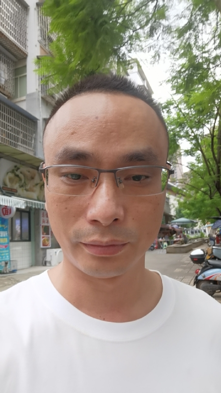 孤狼的第二张照片--常州相亲服务中心