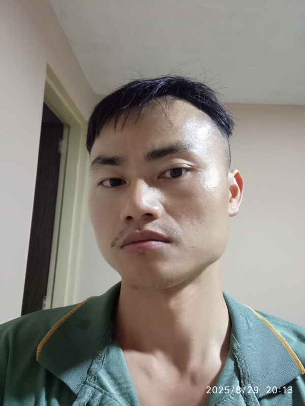 自简的第二张照片--常州相亲服务中心