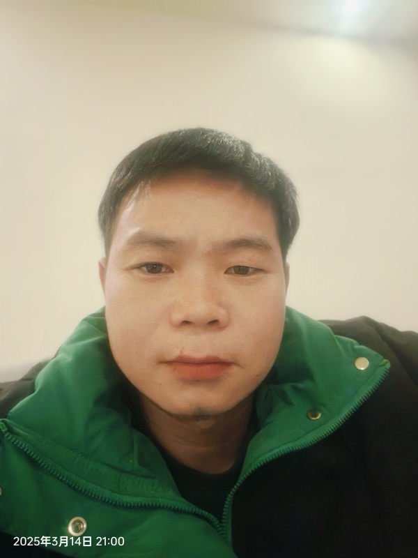 大哥本地的的第一张照片--常州相亲服务中心